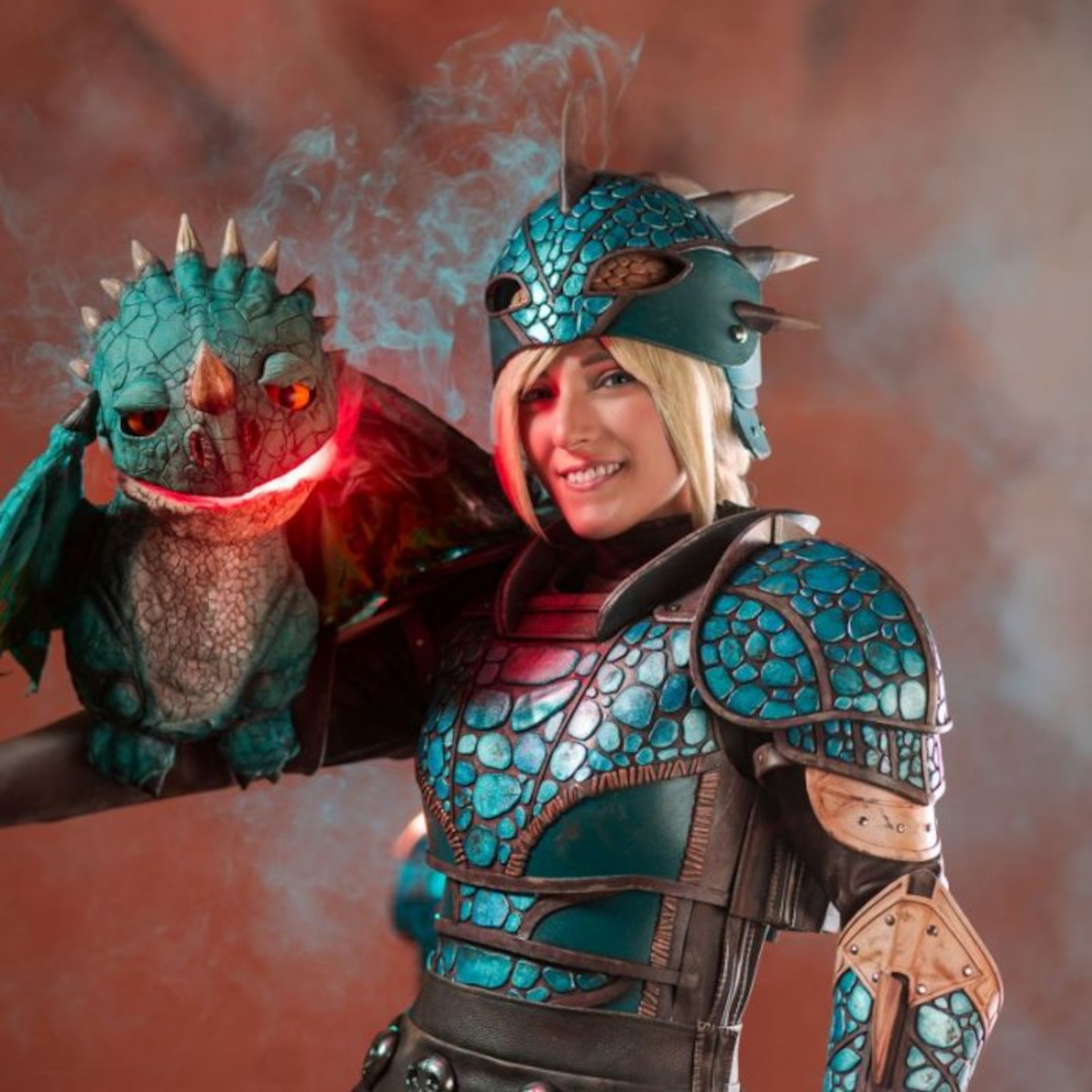 Domadraghi Cosplay