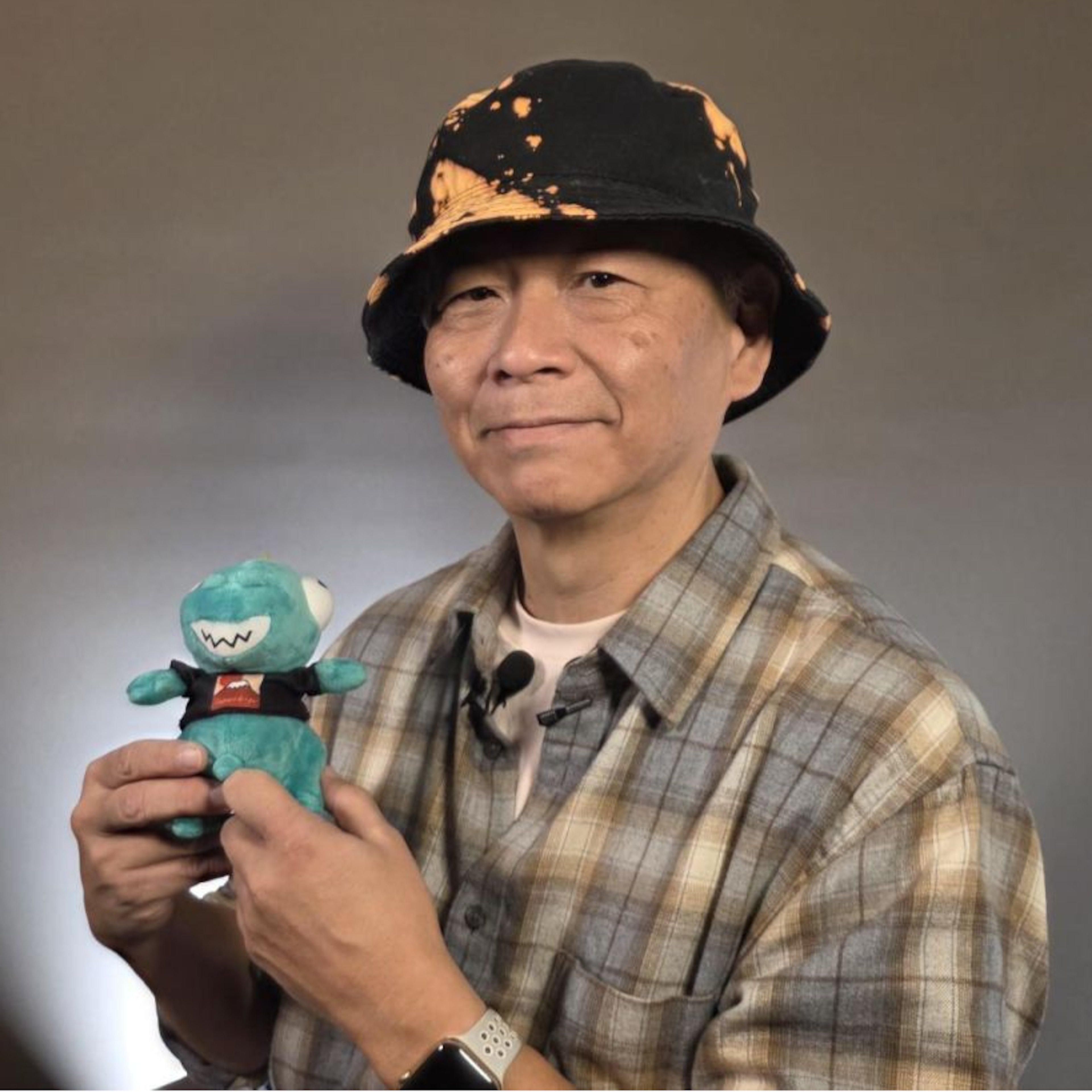 Hiroshi Shimizu signing session