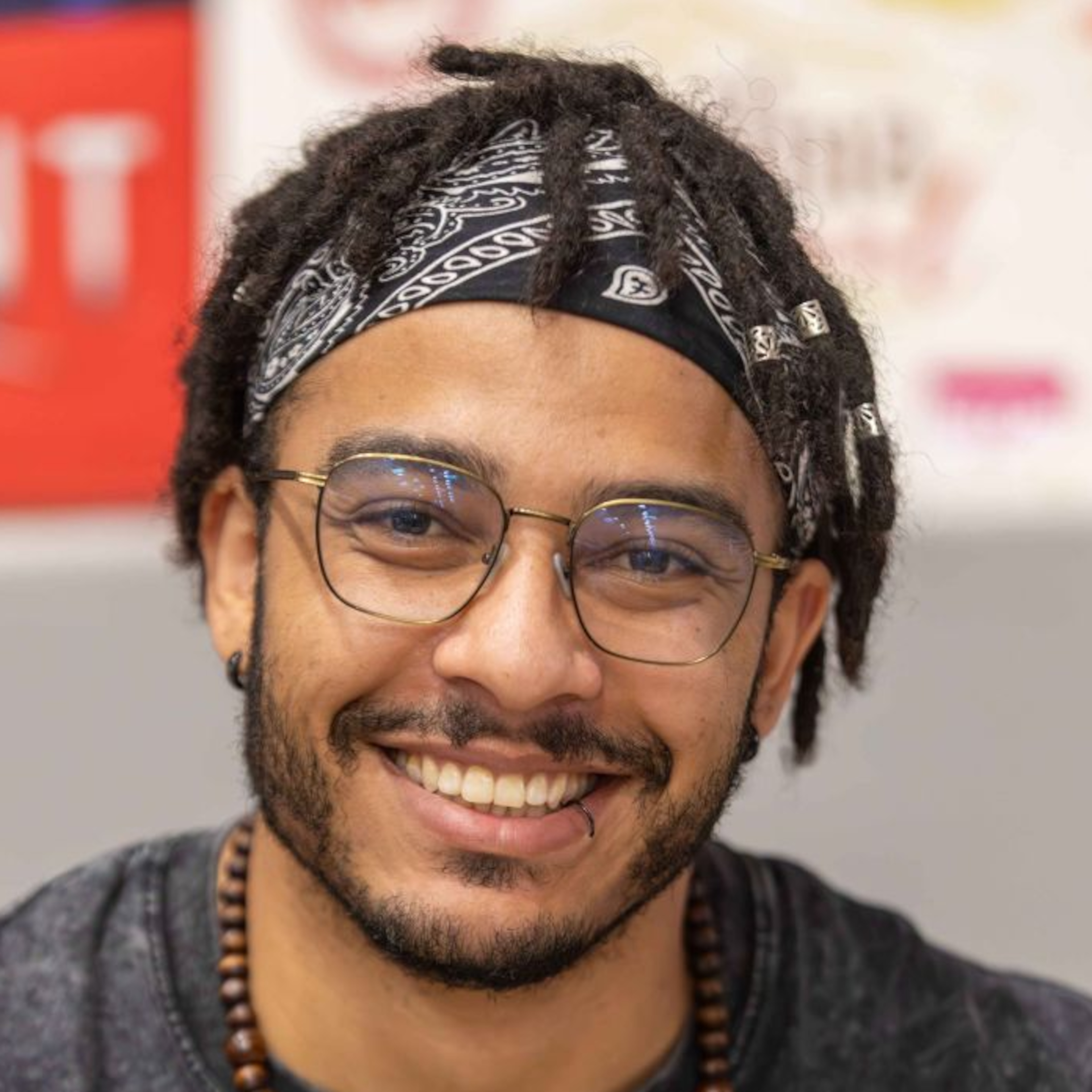 Loui en Dédicaces